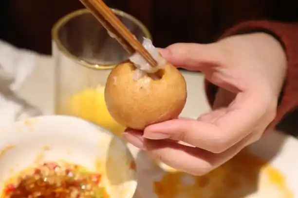 抖音网红美女的黑料是真的吗视频,_抖音品牌营销策略_抖音平台违规内容审查