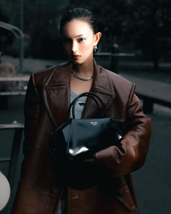 Prada Supernova_女明星用的包包_Celine Soft 16 bag
