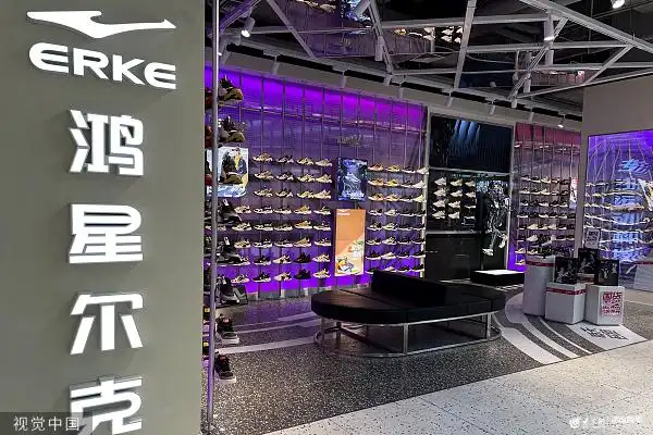 阿迪达斯业绩下滑原因_阿迪达斯椰子鞋绝版分析_yeezy水蜜桃与Adidas合作