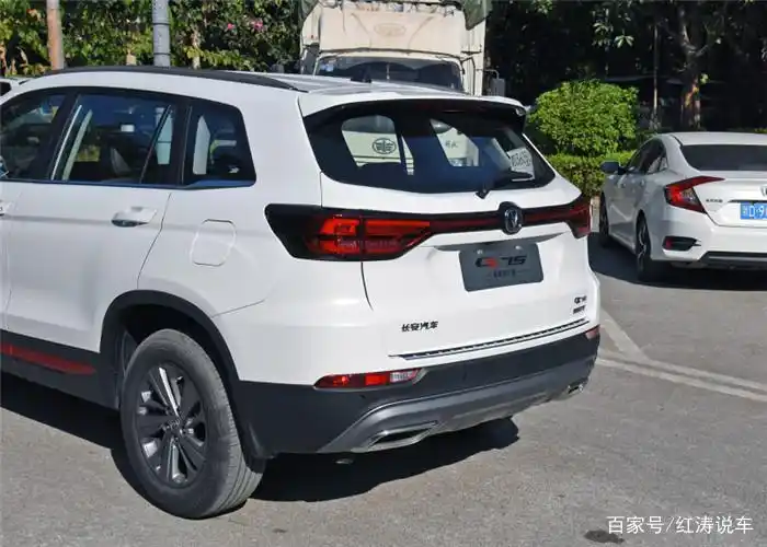 国产又美又漂亮的SUV17173_国产SUV推荐_哈弗M6 PLUS评测