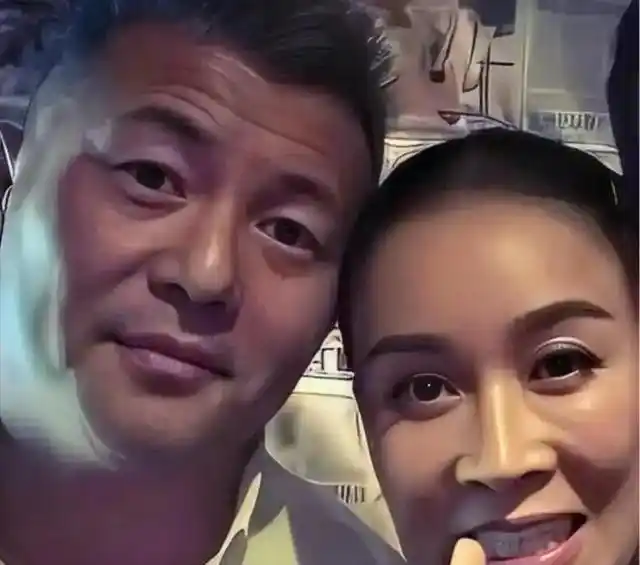 许凯赌博内幕曝光_娱乐圈大瓜事件_那个靠爆明星黑料出名的是谁,