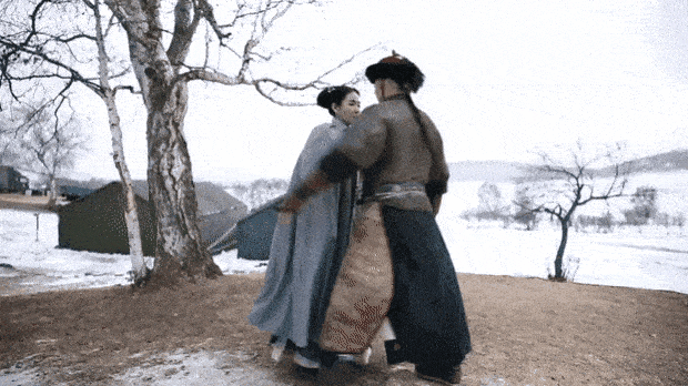 女明星公主抱_电视剧一念关山公主抱 刘诗诗公主抱轻松完成 女演员公主抱男演员讨论