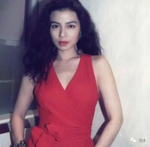 方脸美女_长方形脸女明星_林珍娜美妆技巧
