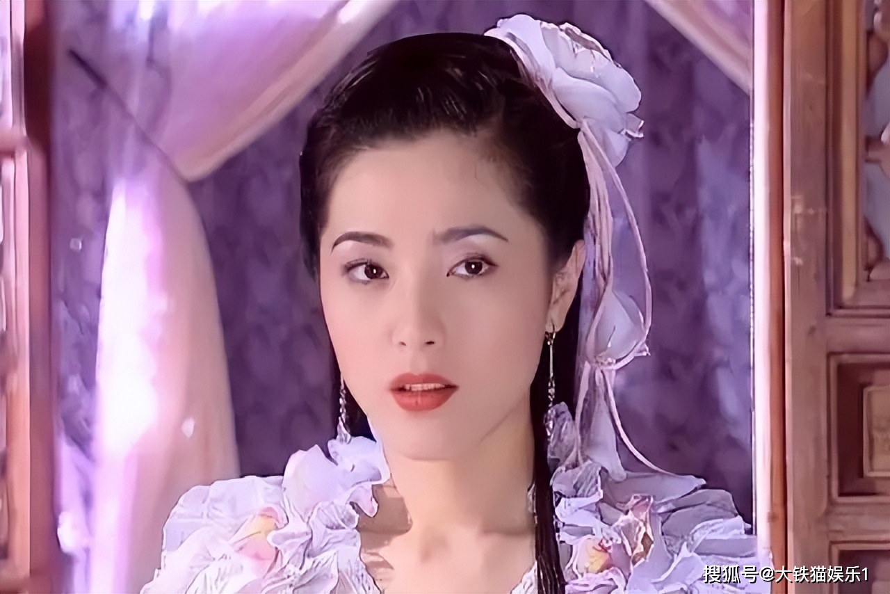 脸部比例异于常人的女明星_长方形脸女明星_长脸女明星