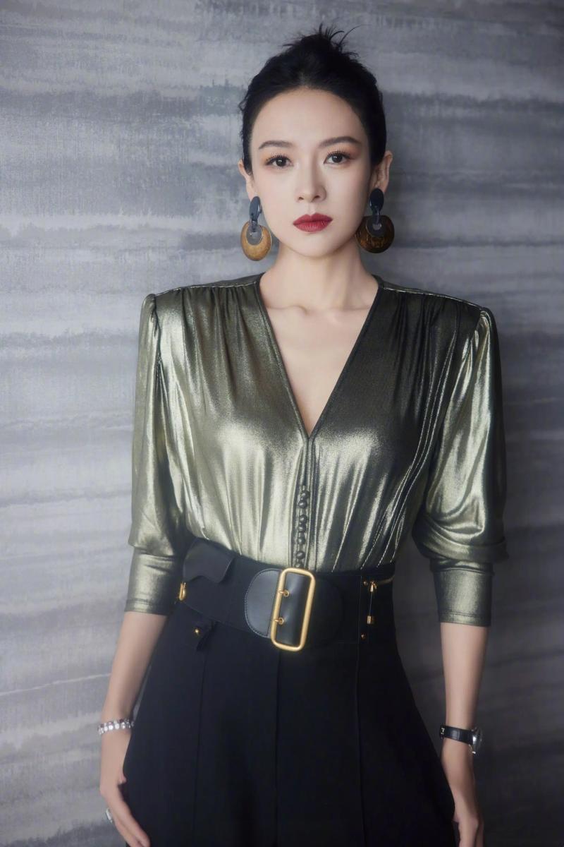 奢侈品牌明星商业价值绑定_女明星的奢侈品_奥斯卡红毯品牌大使着装规则