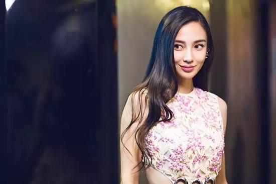 女明星宾馆_女明星酒店走廊拍照攻略_范冰冰Angelababy走廊造型