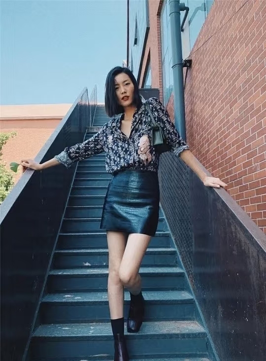 方脸短下巴女明星_圆脸可爱方脸高级心形脸精致_一张图看懂三种脸型