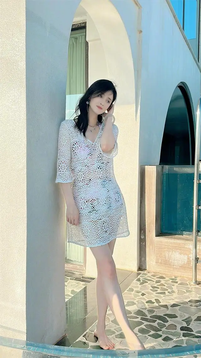 郝蕾张雨绮巩俐蒋欣_大骨架女明星_脸大的女明星明星
