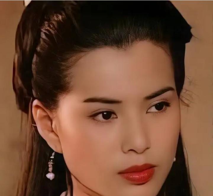 明星最老的女明星_51岁女明星气质_50岁女明星保养