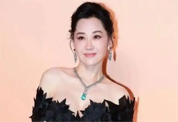 明星最老的女明星_岁月流转女明星魅力_女明星抗衰老秘诀