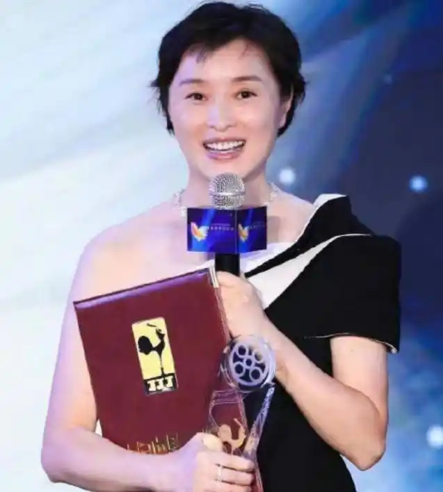 娱乐圈最干净的女演员_唯一品德高尚没有黑料的明星是谁啊图片,_凭借实力取胜的女星
